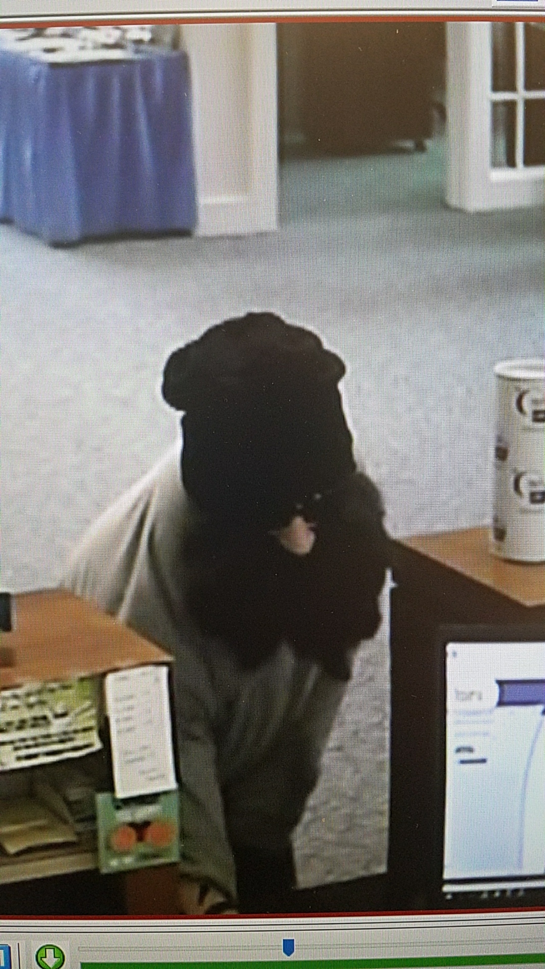 33-year-old Russell Hudgins suspect photo