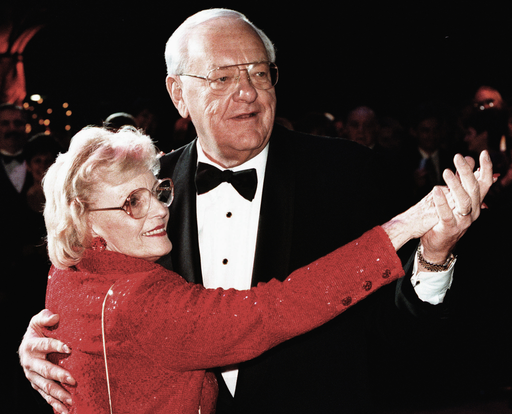 FILE - Gov. George Ryan dances with his wife, Lura Lynn, at his gubernatorial inaugural ball in Springfield, Ill., on Jan. 12, 1999. (The (Kankakee) Daily Journal via AP, File)