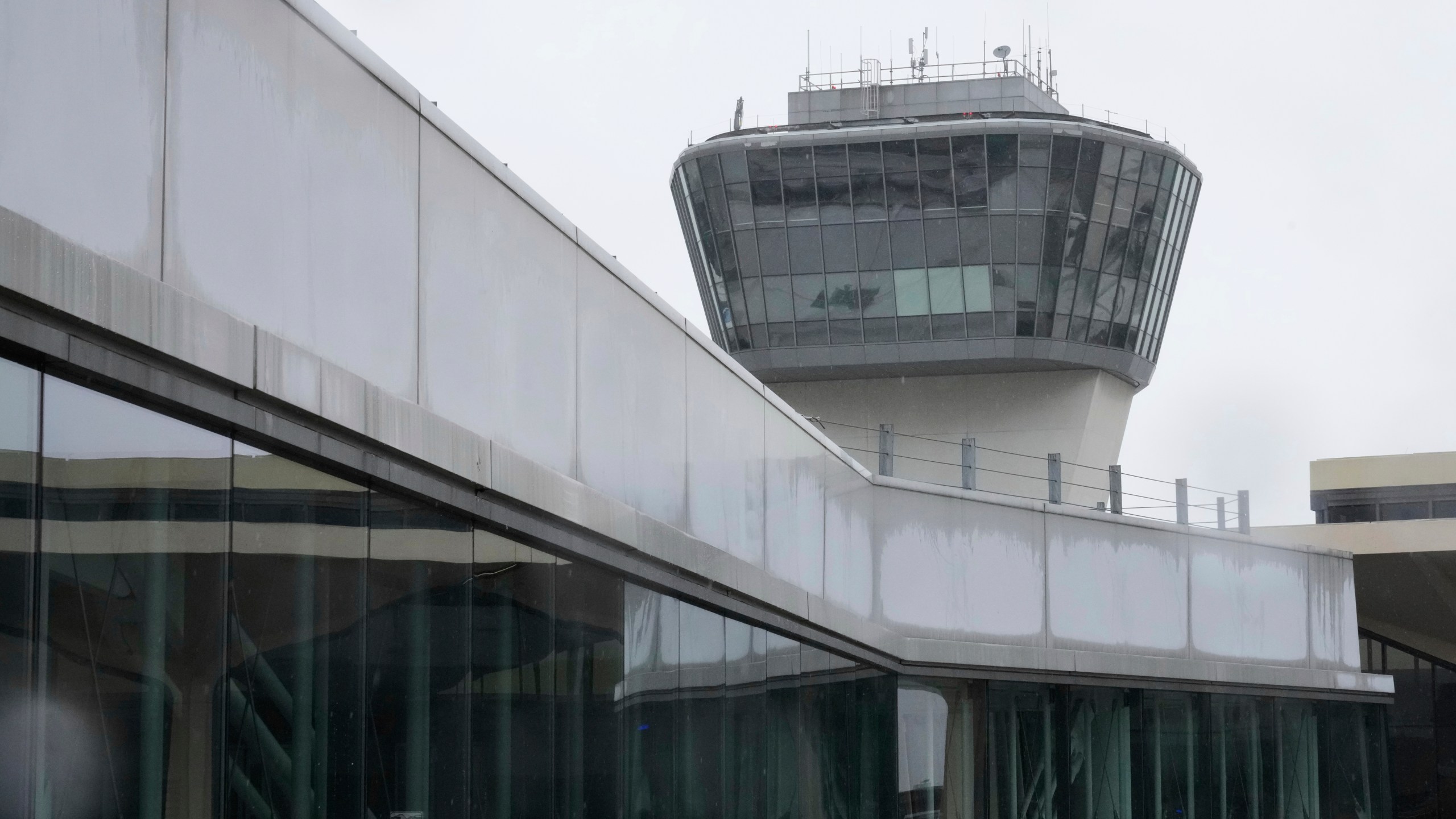 A control tower is seen at Newark Liberty International Airport in Newark, N.J., Monday, May 5, 2025. (AP Photo/Seth Wenig)