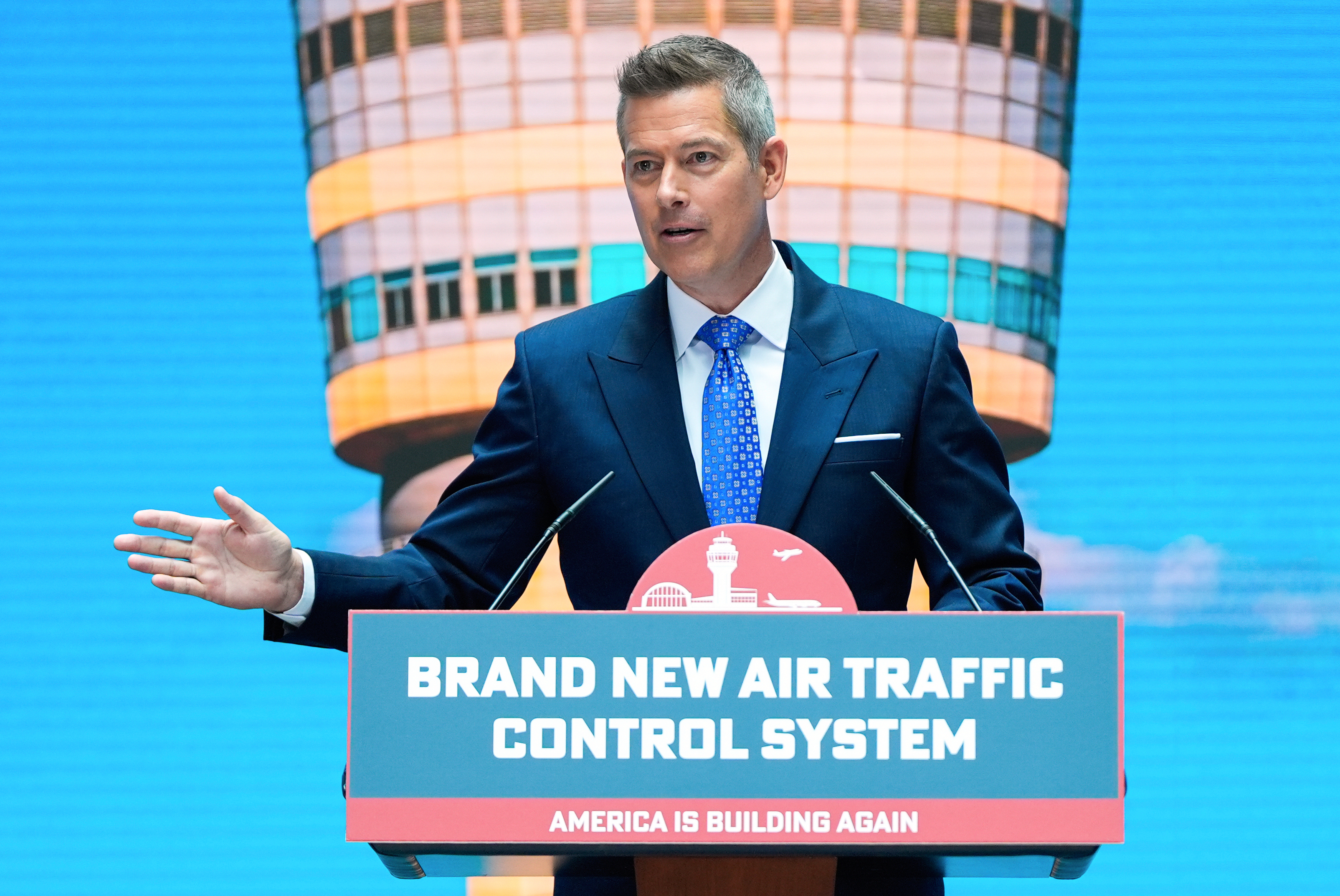Transportation Secretary Sean Duffy announces a new air traffic control infrastructure plan, Thursday, May 8, 2025, in Washington. (AP Photo/Julia Demaree Nikhinson)