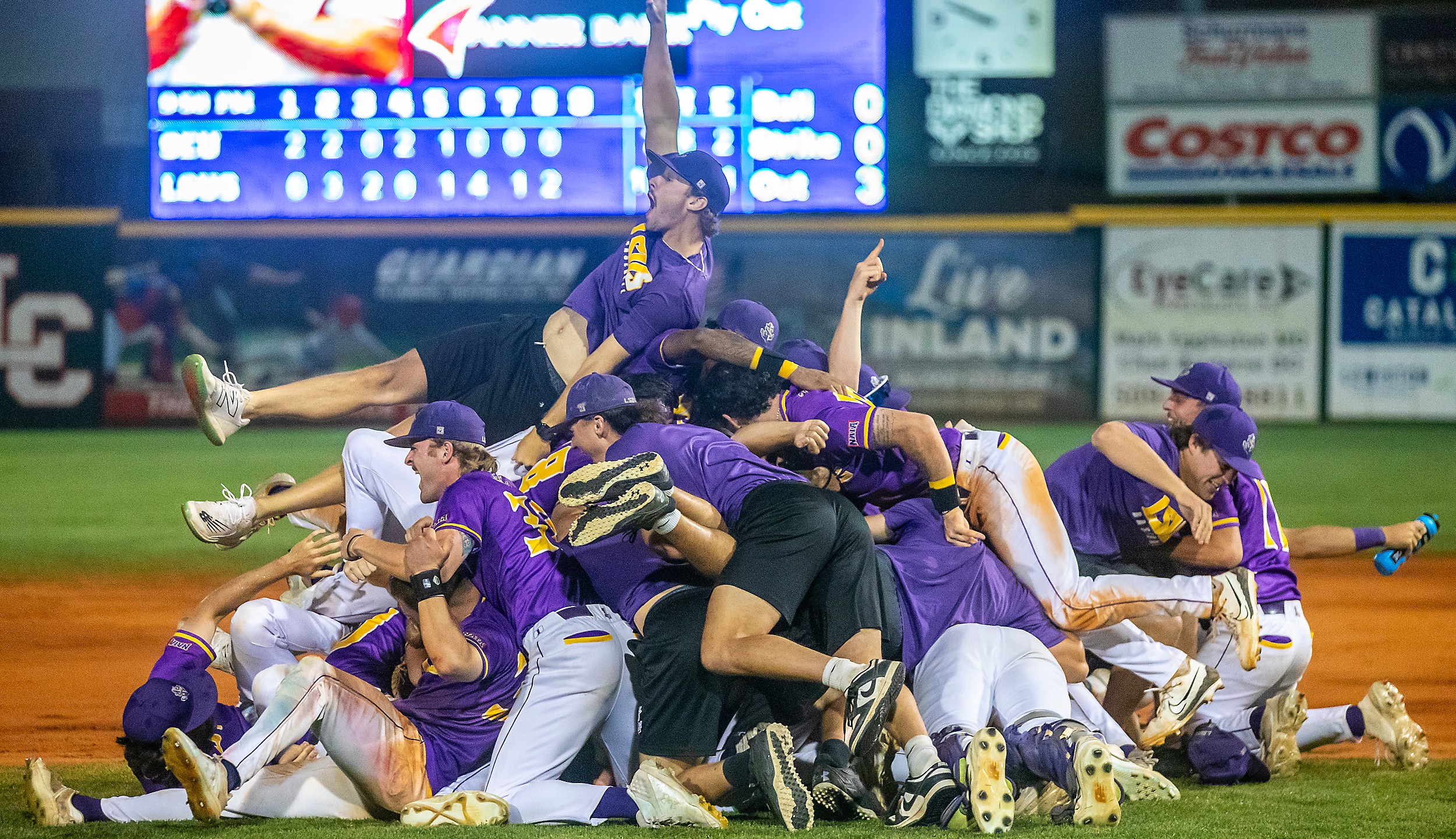 LSU Shreveport celebrates after defeating Southeastern of Florida to win the championship game of the NAIA World Series college baseball game, Friday, May 30 2025, at Harris Field in Lewiston, Idaho. (August Frank/Lewiston Tribune via AP)