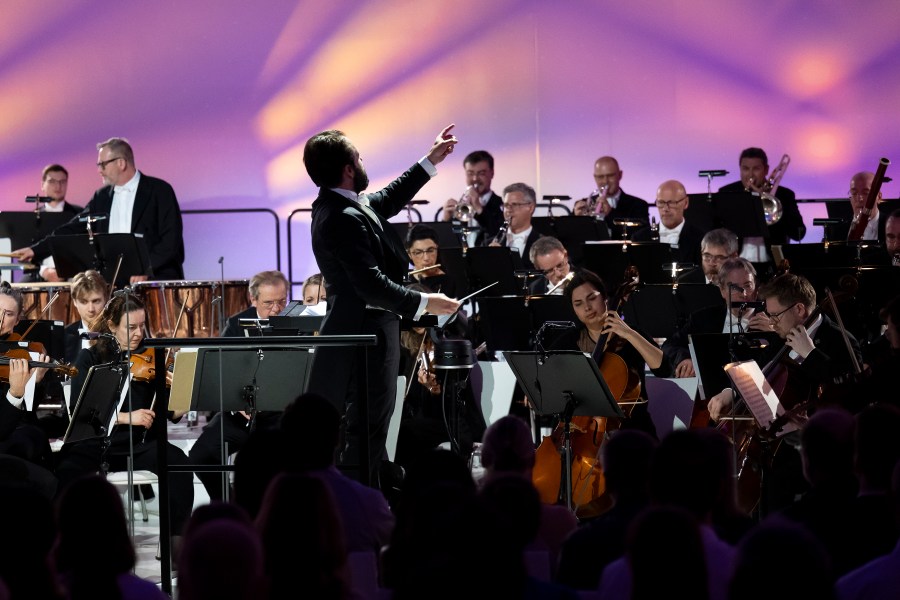Members of the Vienna Symphony Orchestra perform "The Blue Danube" waltz as it is transmitted into deep space towards Voyager 1. in Vienna, Austria, on Saturday, May 31, 2025. (AP Photo/Denes Erdos)