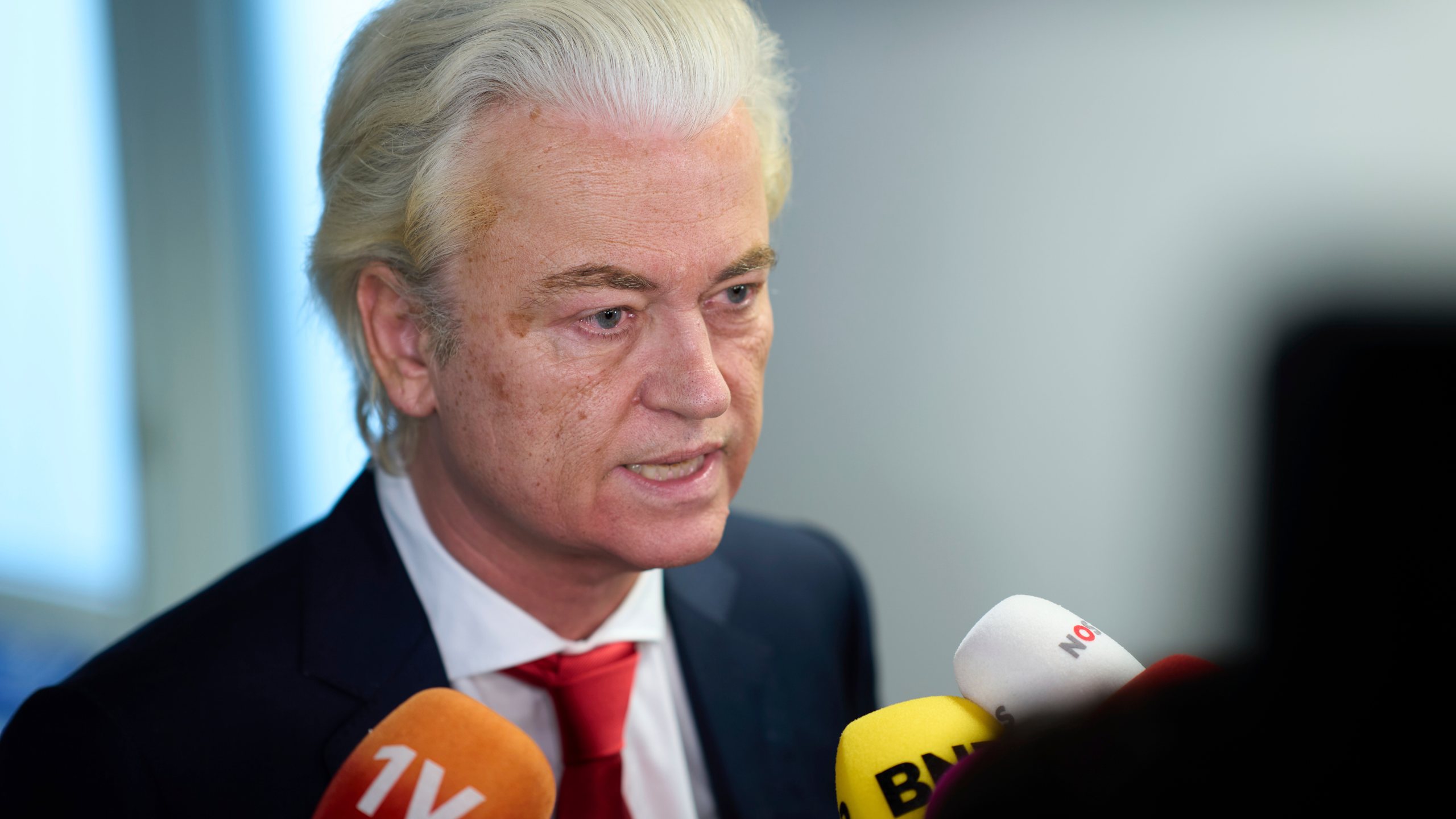 Far-right lawmaker Geert Wilders talks to the media after pulling his party out of the four-party Dutch coalition in The Hague, Netherlands, Tuesday, June 3, 2025. (AP Photo/Peter Dejong)