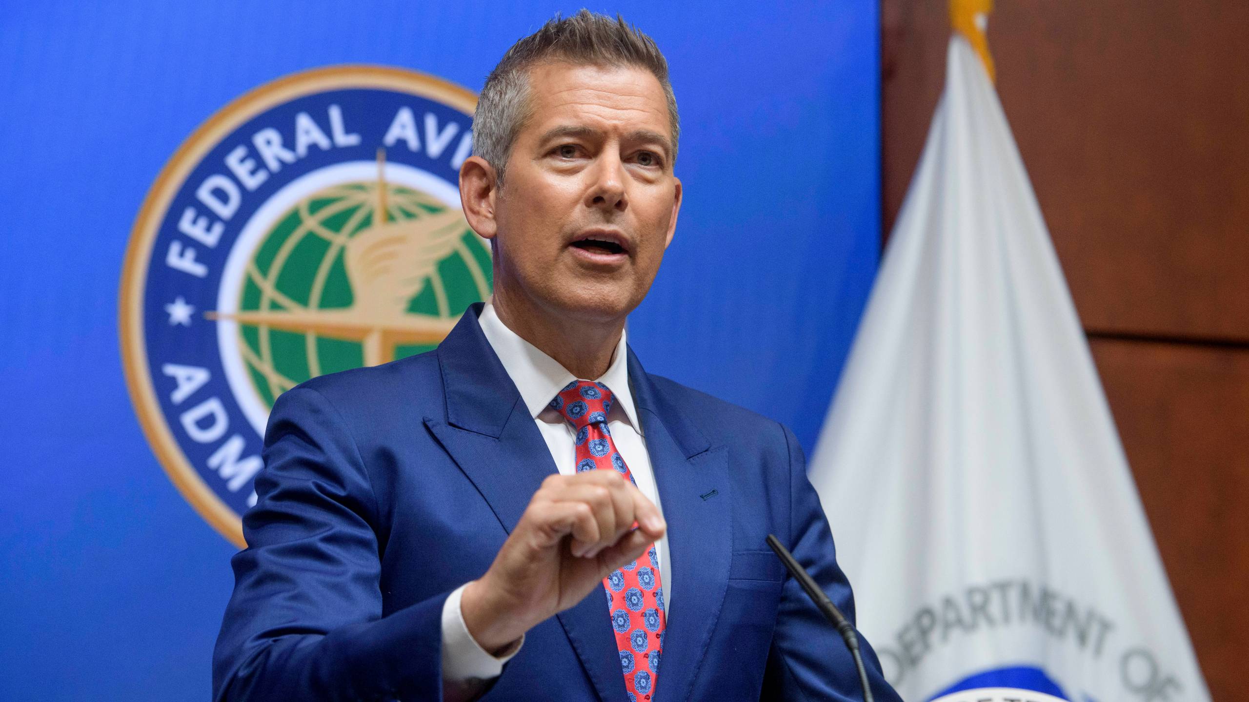 Secretary of Transportation Sean Duffy speaks during a news conference to provide a status update on Newark Liberty International Airport at the Department of Transportation in Washington, Wednesday, May 28, 2025. (AP Photo/Rod Lamkey, Jr.)
