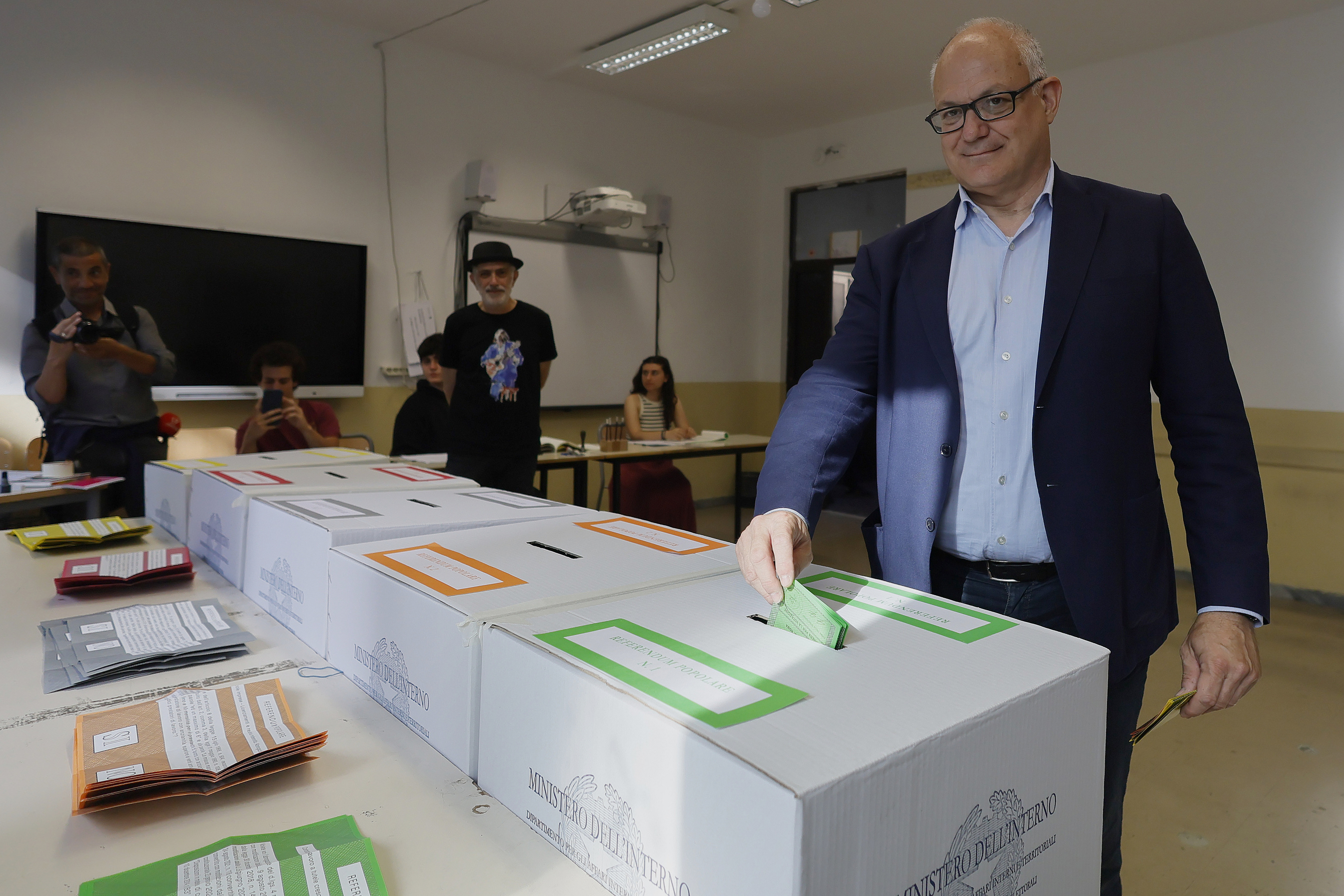 Rome Mayor Roberto Gualtieri casts his ballots on referendums on citizenship and job protections, at a polling station in Rome, Sunday, June 8, 2025. (Cecilia Fabiano/LaPresse via AP)
