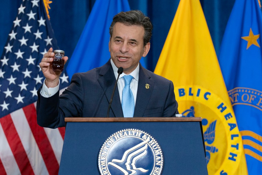 FILE - Food and Drug Administration (FDA) commissioner Marty Makary speaks during a news conference at the Hubert Humphrey Building Auditorium in Washington, April 22, 2025. (AP Photo/Jose Luis Magana, file)
