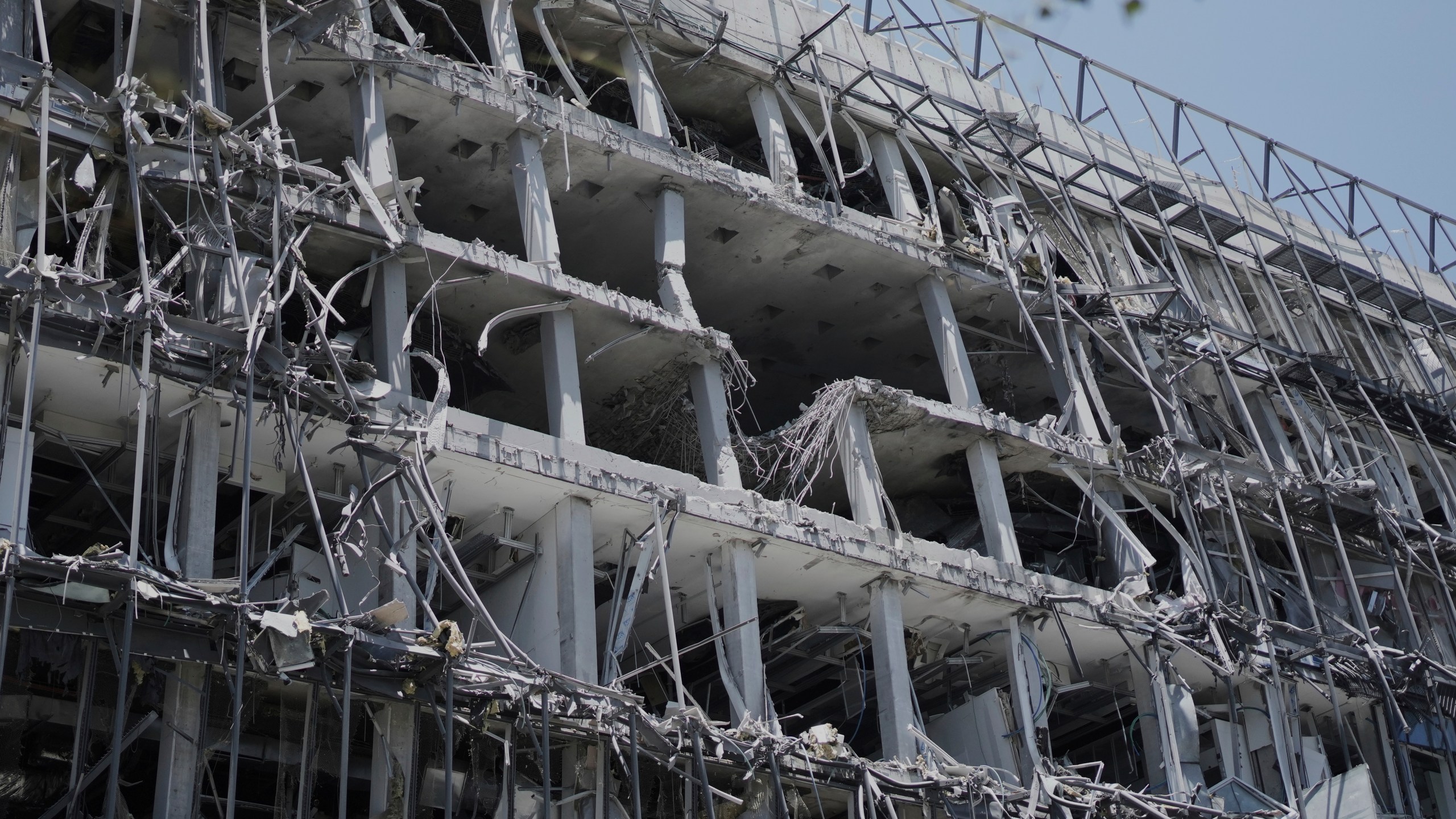 Damage to the Weizmann Institute of Science from an Iranian missile strike in Rehovot, Thursday, June 19, 2025. (AP Photo/Maya Alleruzzo)