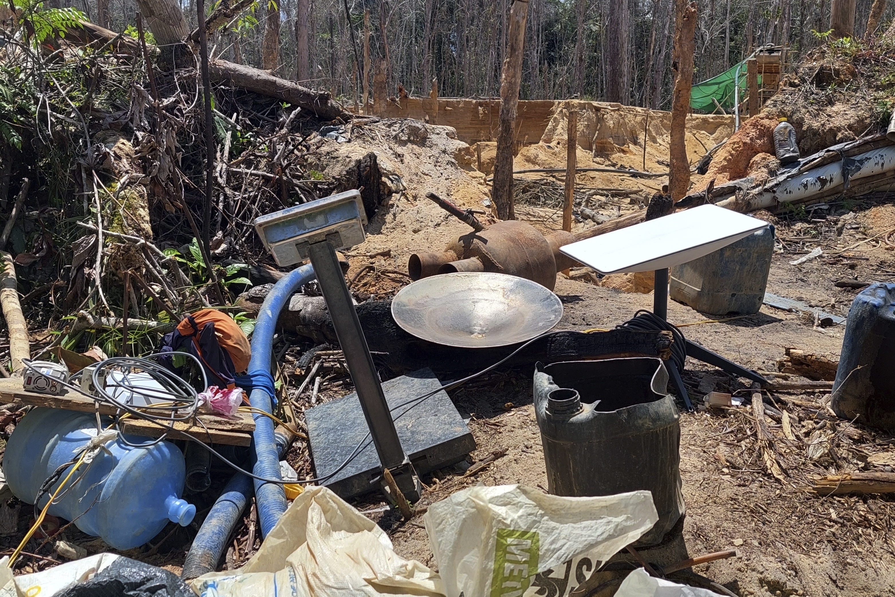 FILE - In this image provided by IBAMA, Brazil's Environmental Agency, a Starlink internet unit produced by Elon Musk's company is seized from an illegal mining pit in a remote part of the Brazilian Amazon, Yanomami Indigenous territory, Roraima state, Tuesday, March 14, 2023. (IBAMA via AP, File)