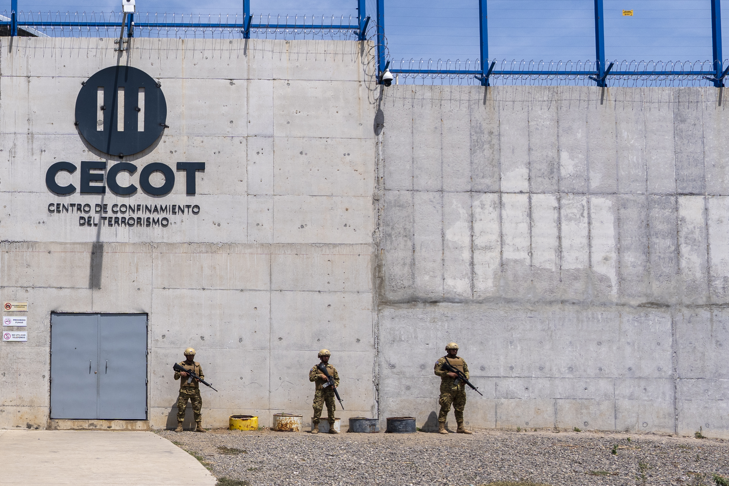 FILE - The exterior of the Terrorist Confinement Center as Homeland Security Secretary Kristi Noem arrives, in Tecoluca, El Salvador, March 26, 2025. (AP Photo/Alex Brandon, File)