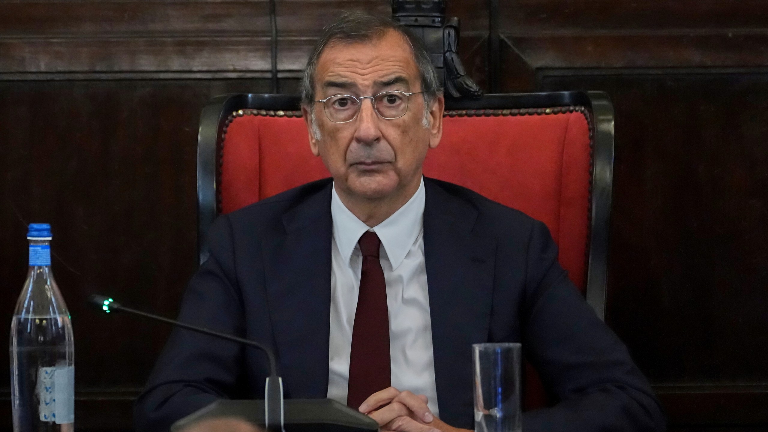 Milan's Mayor Giuseppe Sala waits to deliver his address to the City Council Monday, July 21, 2025, in Milan, northern Italy, as prosecutors are investigating more than 70 individuals, including Mayor Sala, over a sprawling corruption probe into the city's real estate industry. (AP Photo/Antonio Calanni)