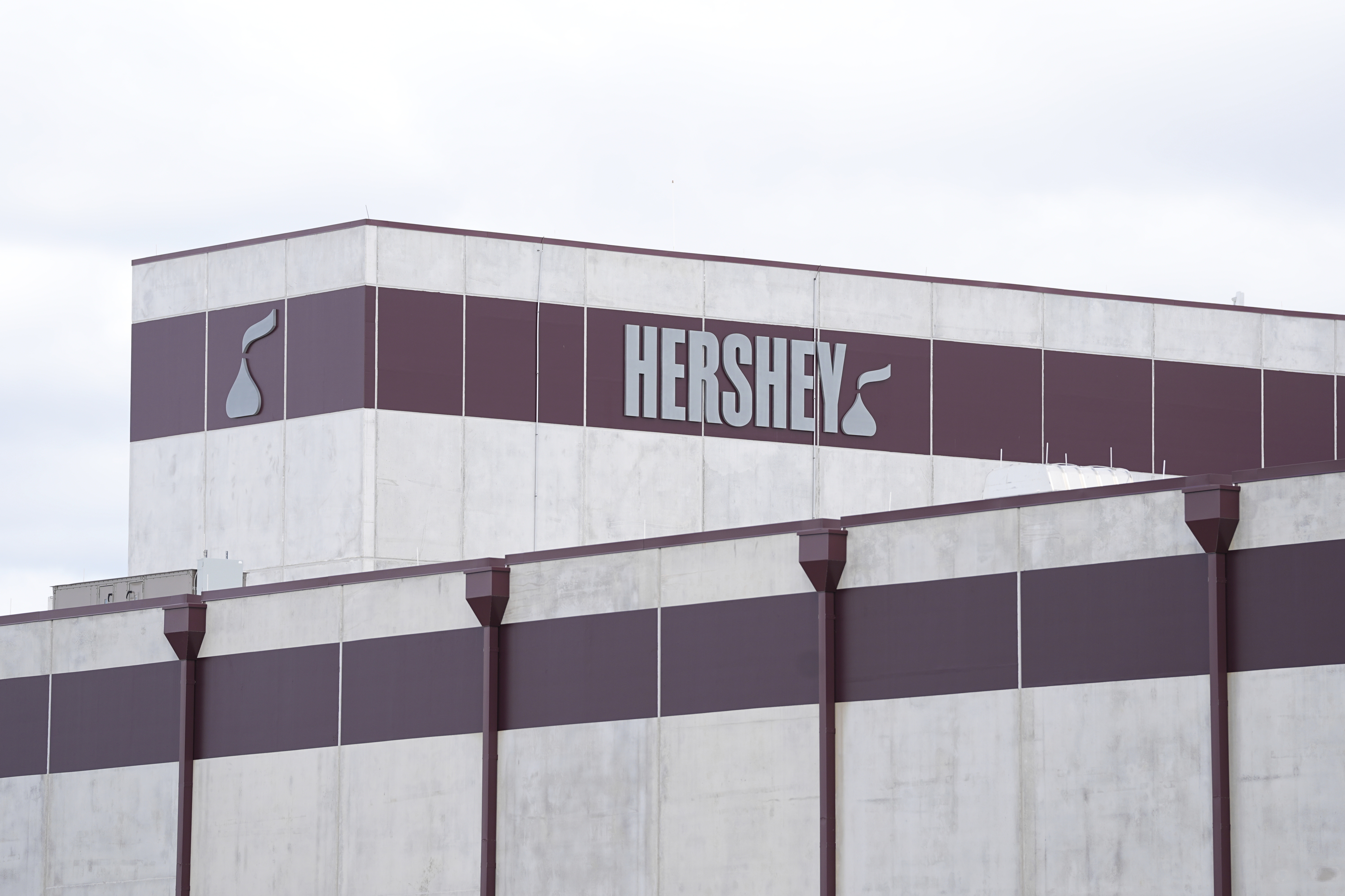 FILE - The Hershey Company's new manufacturing plant in Hershey, Pa., April 16, 2025. (AP Photo/Matt Rourke, File)