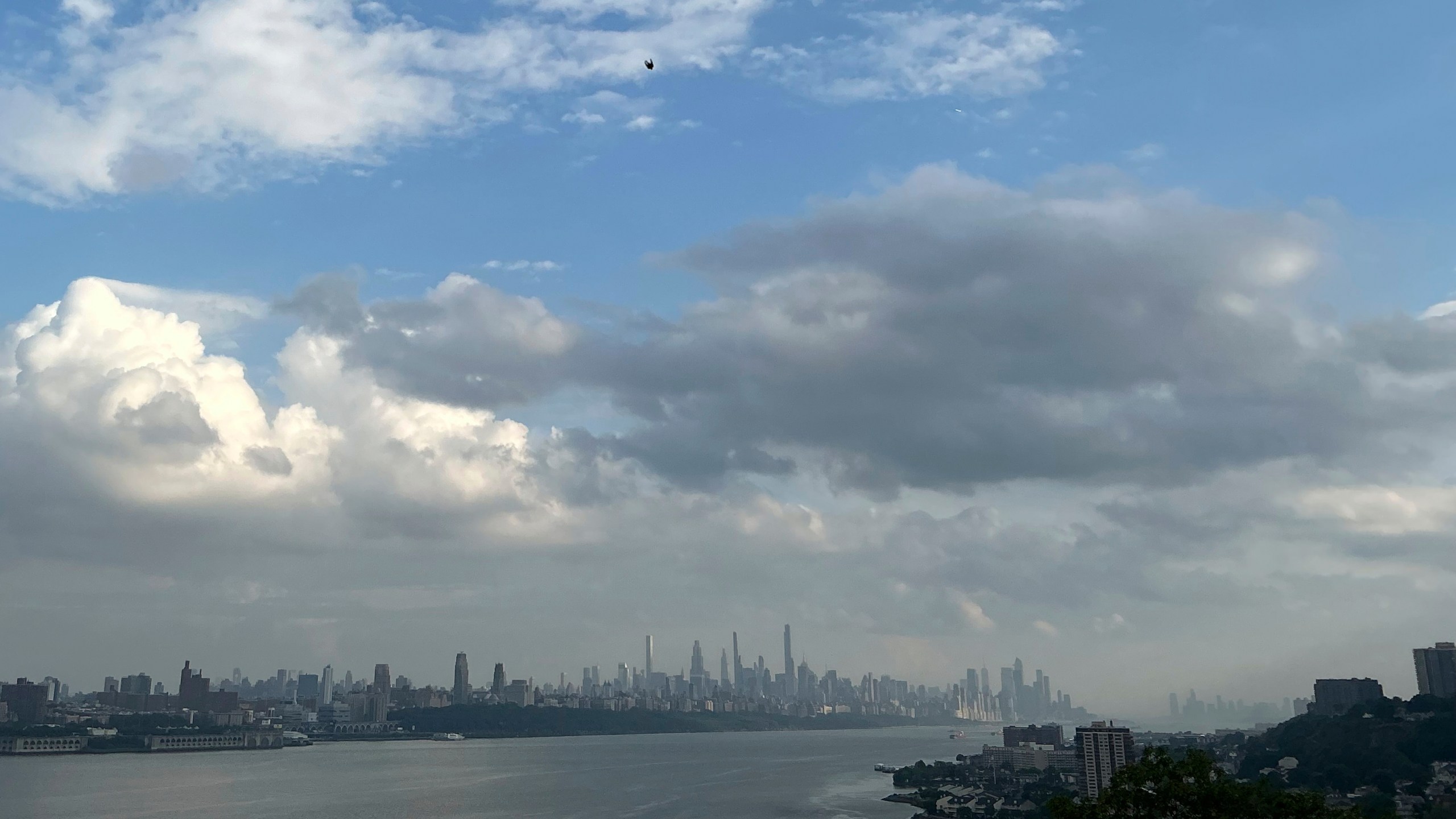 The New York City skyline is seen from Fort Lee, N.J., July 27, 2025. (AP Photo/Pablo Salinas)